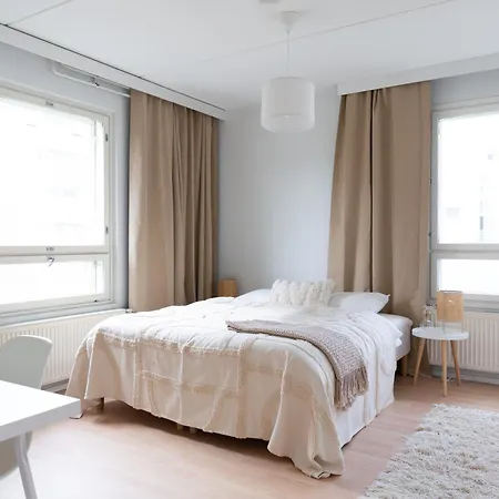 Stylish 66m2 With Private Sauna And Balcony דירה