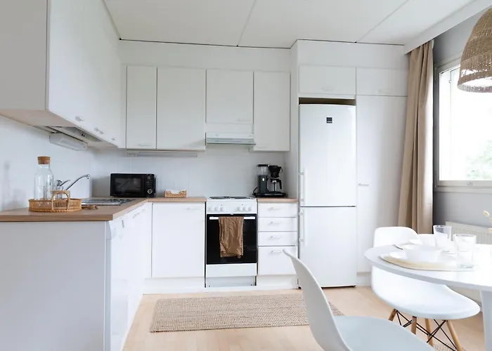 Stylish 66m2 With Private Sauna And Balcony 아파트