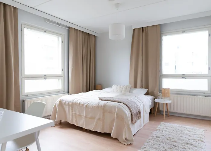 Stylish 66m2 With Private Sauna And Balcony アパート